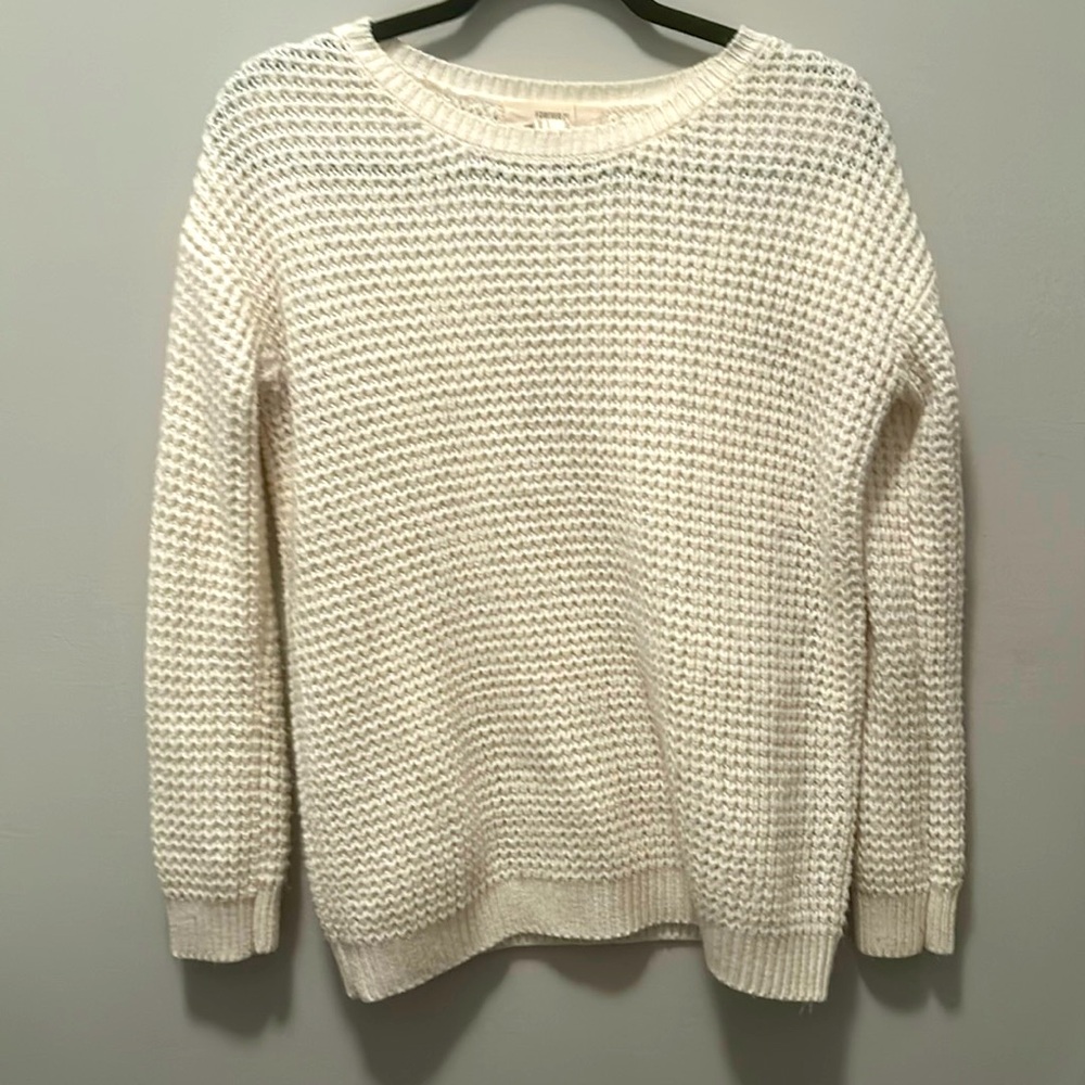 Very Cute Sweater!